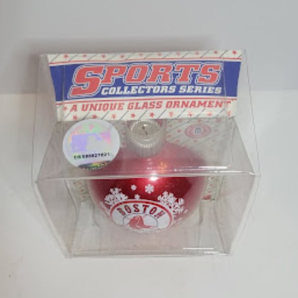BOSTON RED SOX GLASS ORNAMENT NEW IN BOX OFFICIAL PRODUCT - Picture 2 of 4